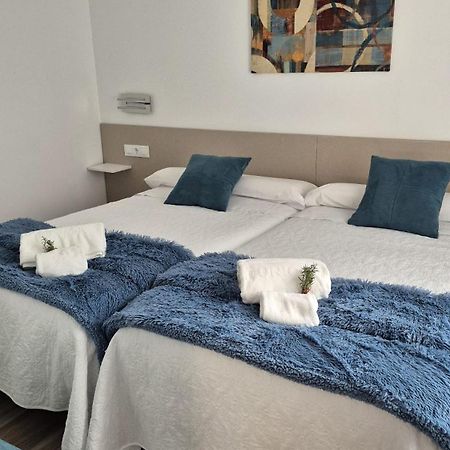 Tres Torres Apartamento Turistico Almoharin Exteriér fotografie